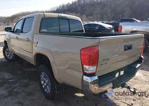 2017 Toyota Tacoma Sr5 V6 из США, поврежденный, VIN 3TMCZ5AN8HM120471